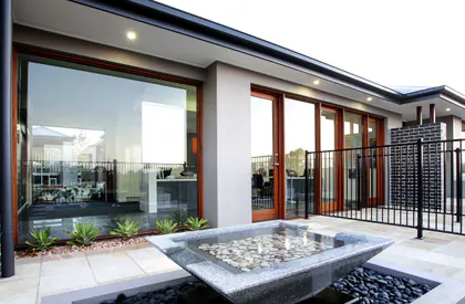 Elite Glass media 1