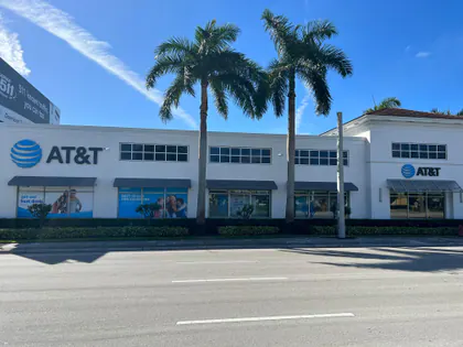 AT&T Store media 1