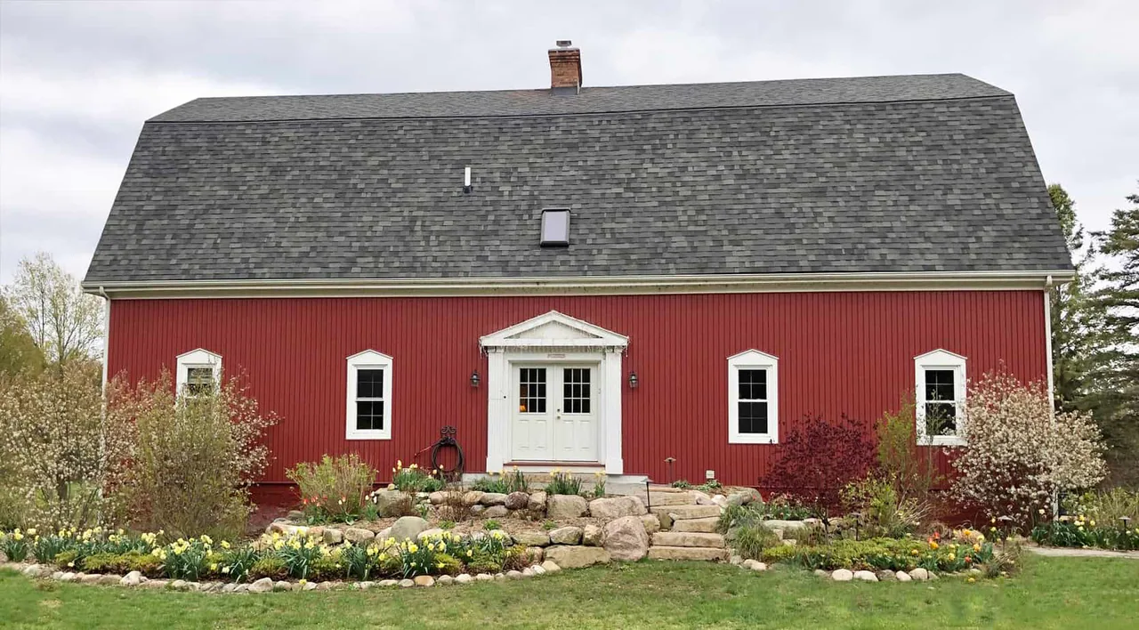 GoTo Roofing, Inc. profile media