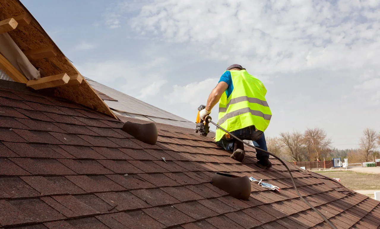 C & J Construction & Roofing, LLC profile media