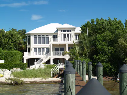TEAM MULLINS, REALTORS, Coldwell Banker Schmitt Real Estate Company profile image