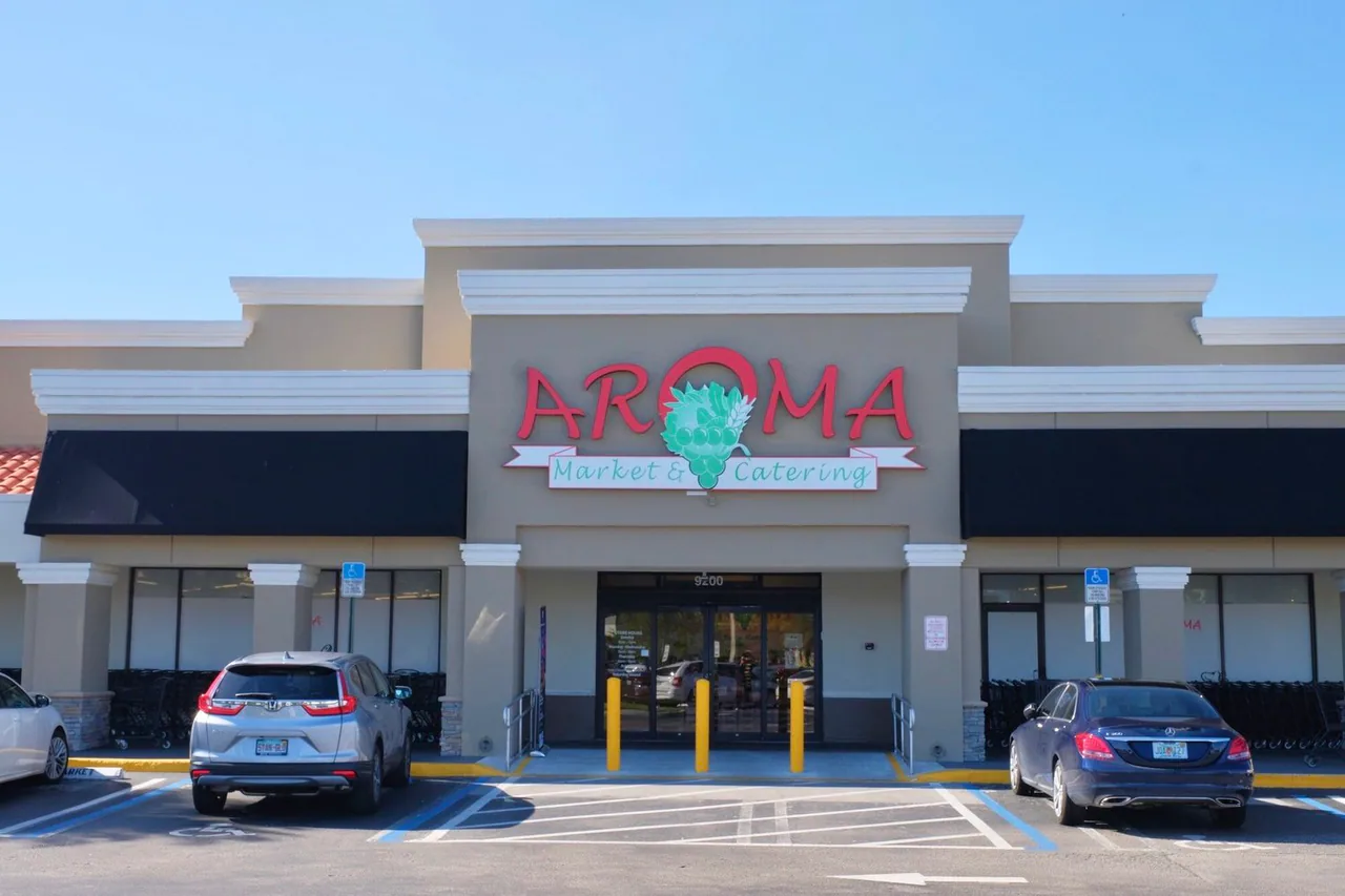 Aroma Market & Catering profile media