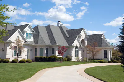 207 Roofers media 1