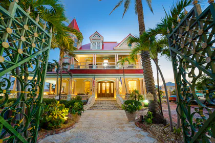 Southernmost House Key West logo