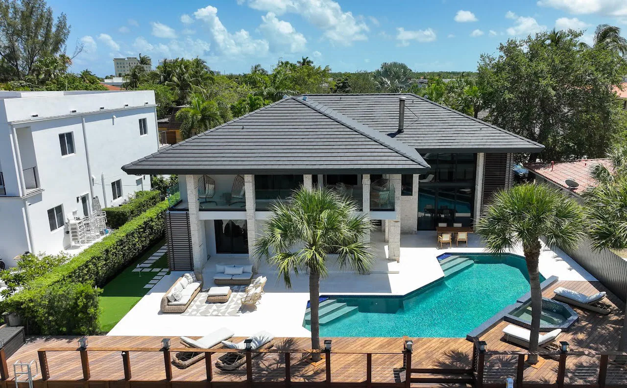 Proper Roofing Boynton Beach profile media