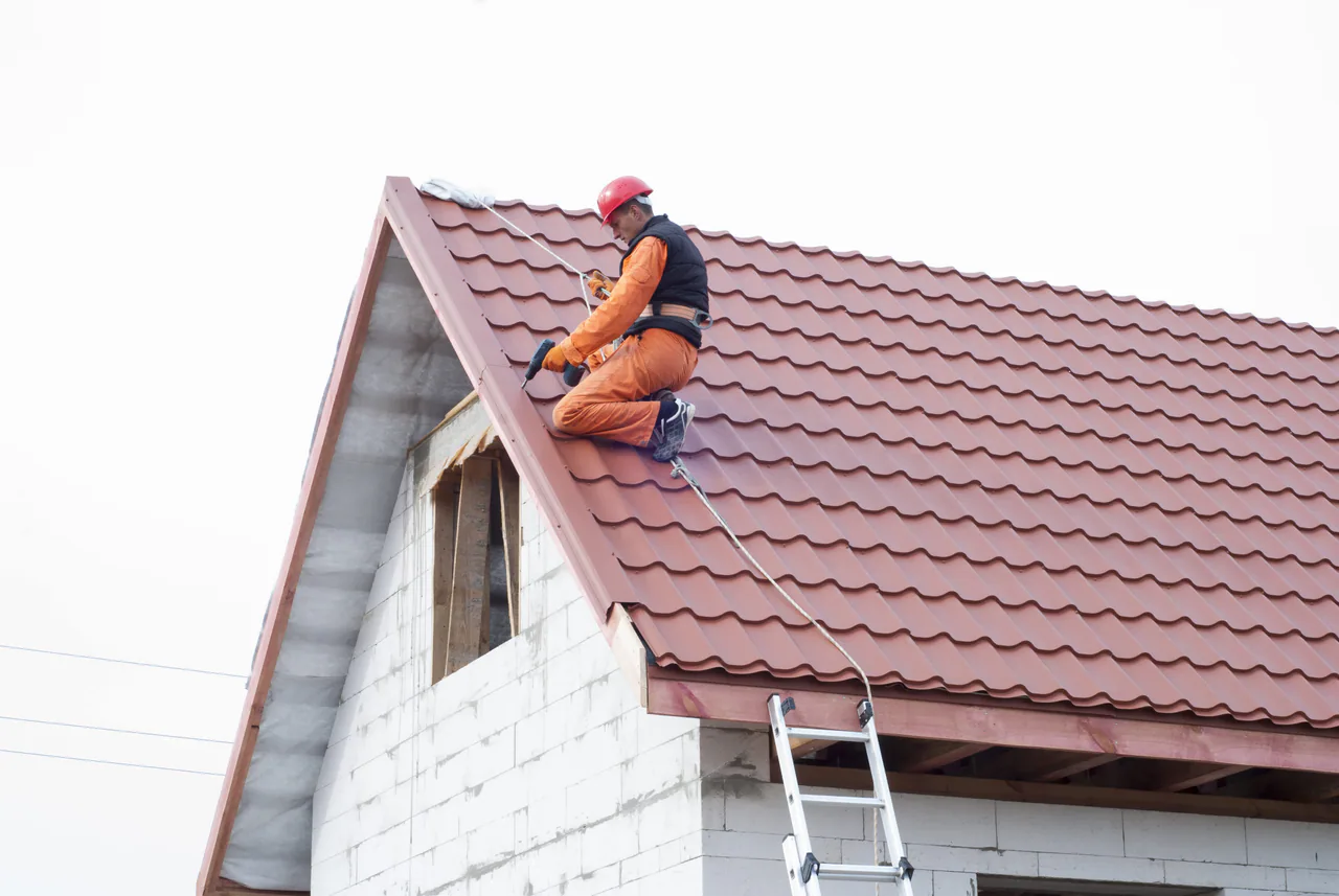 DC Roofing profile media